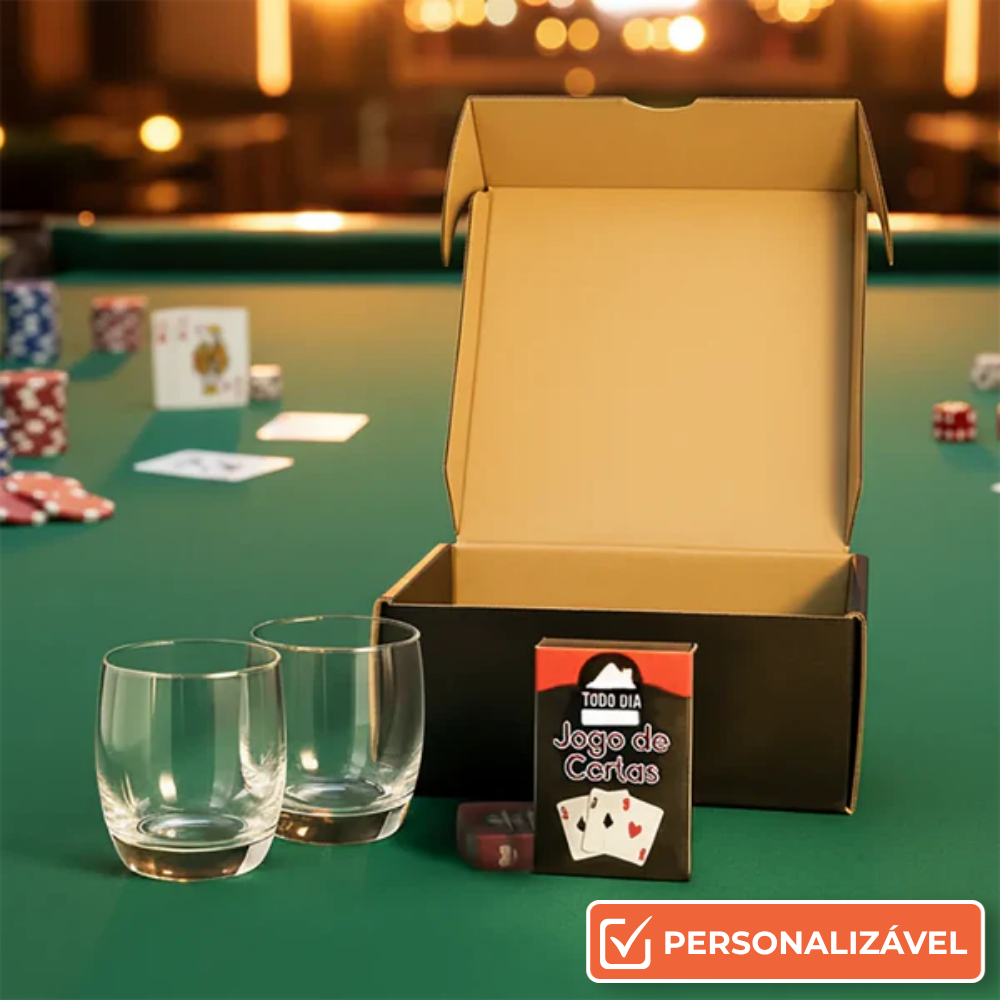 Kit Whisky Presente com Baralho | Conjunto Completo