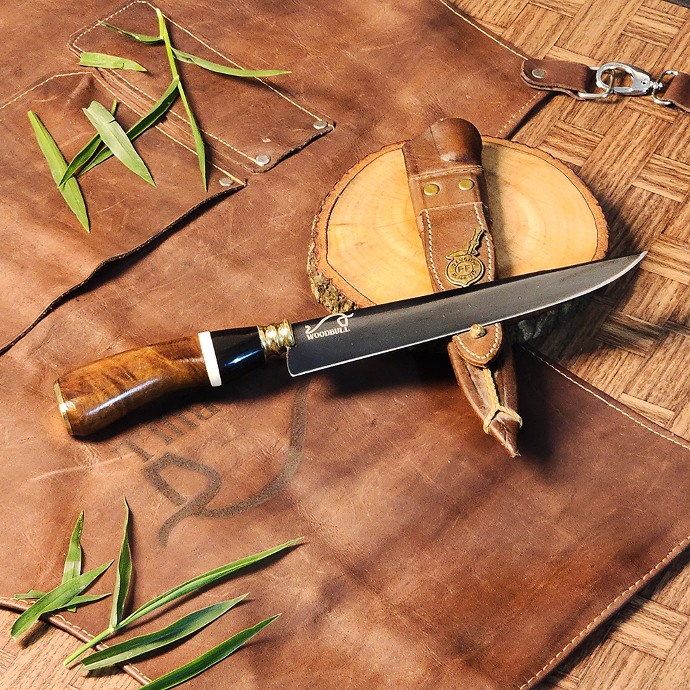Faca para Churrasco Personalizada Aço Carbono Fosfatizada Artesanal Cabo Madeira Osso Chifre c/ Bainha 8"