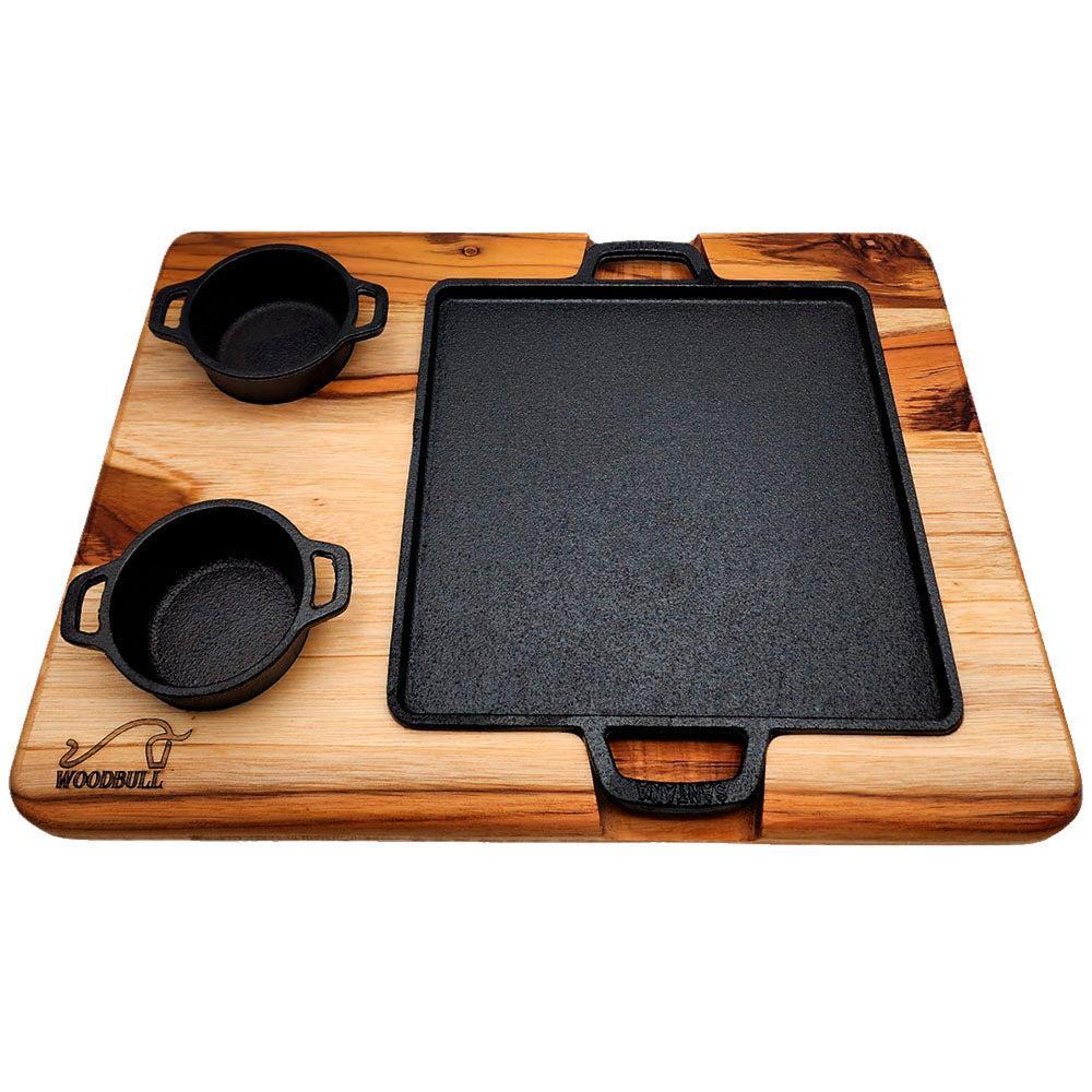 Tábua de Madeira com Chapa de Ferro Fundido e 2 Molheiras