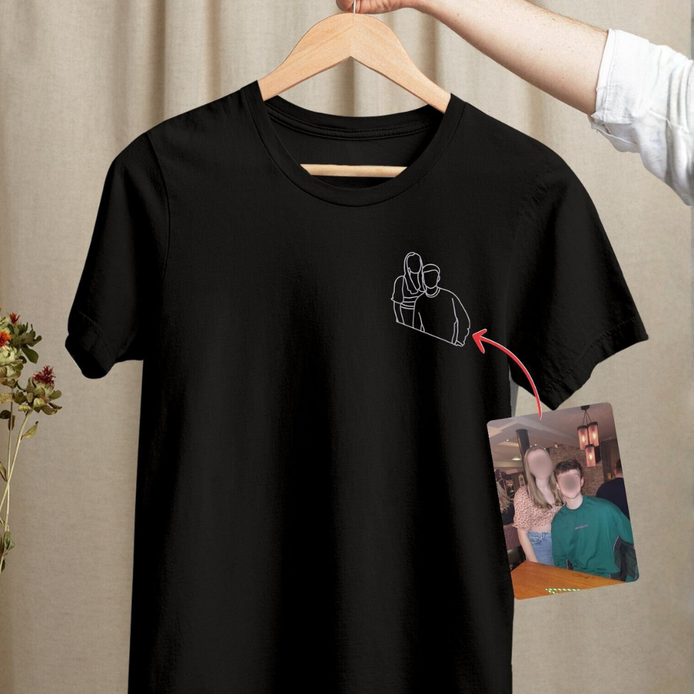Camiseta Personalizada com Foto em Desenho Fine Line (IA)