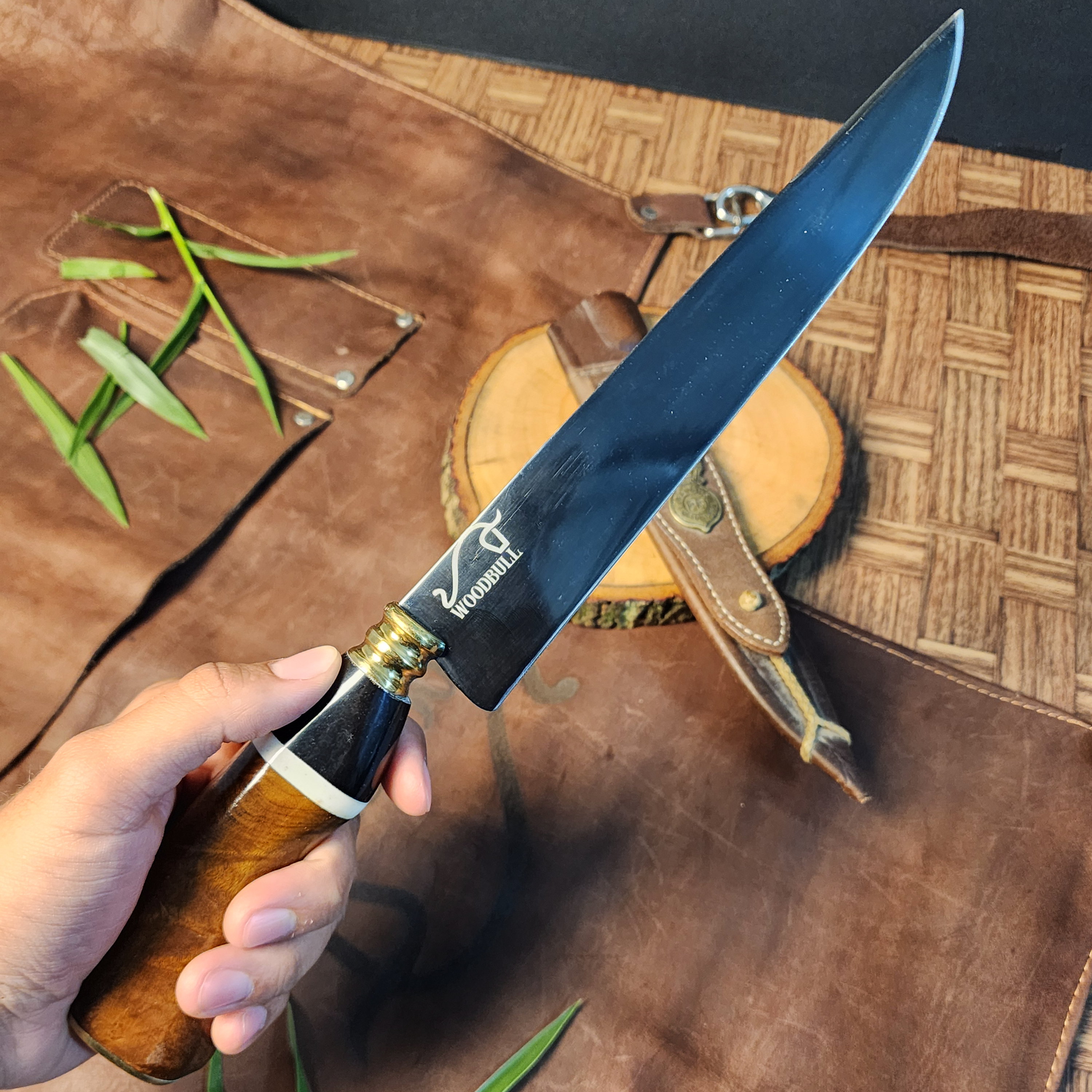 Faca para Churrasco Personalizada Aço Carbono Fosfatizada Artesanal Cabo Madeira Osso Chifre c/ Bainha 8"